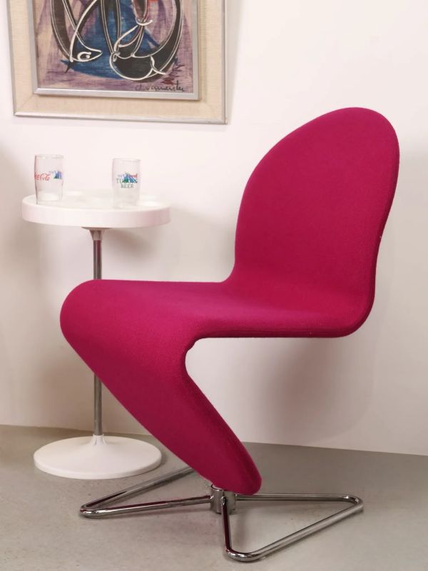 ヴェルナーパントン ファントムチェア ピンク　マゼンタ Verner Panton System 1-2-3 Chair｜有機的なS字フォルムとピンク