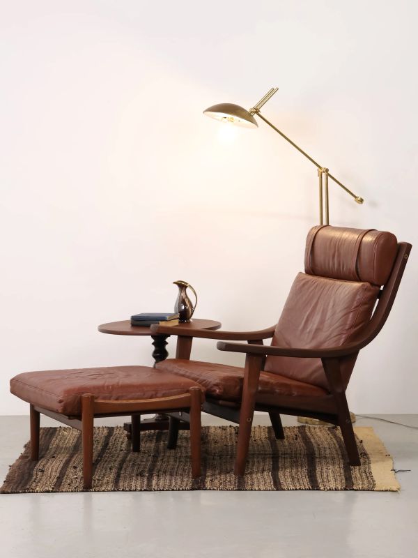 1970年代　ネロクラーケン　ヴィンテージアームチェア・オットマン 1970年代 GETAMA GE530｜Hans J. Wegnerが手掛けたイージーチェア