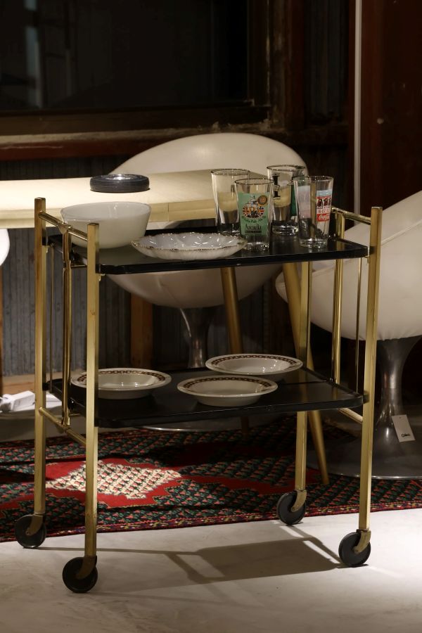1950s-60s Reylon Vintage Black & Gold Metal Folding Tea Cart – COLLECT ...
