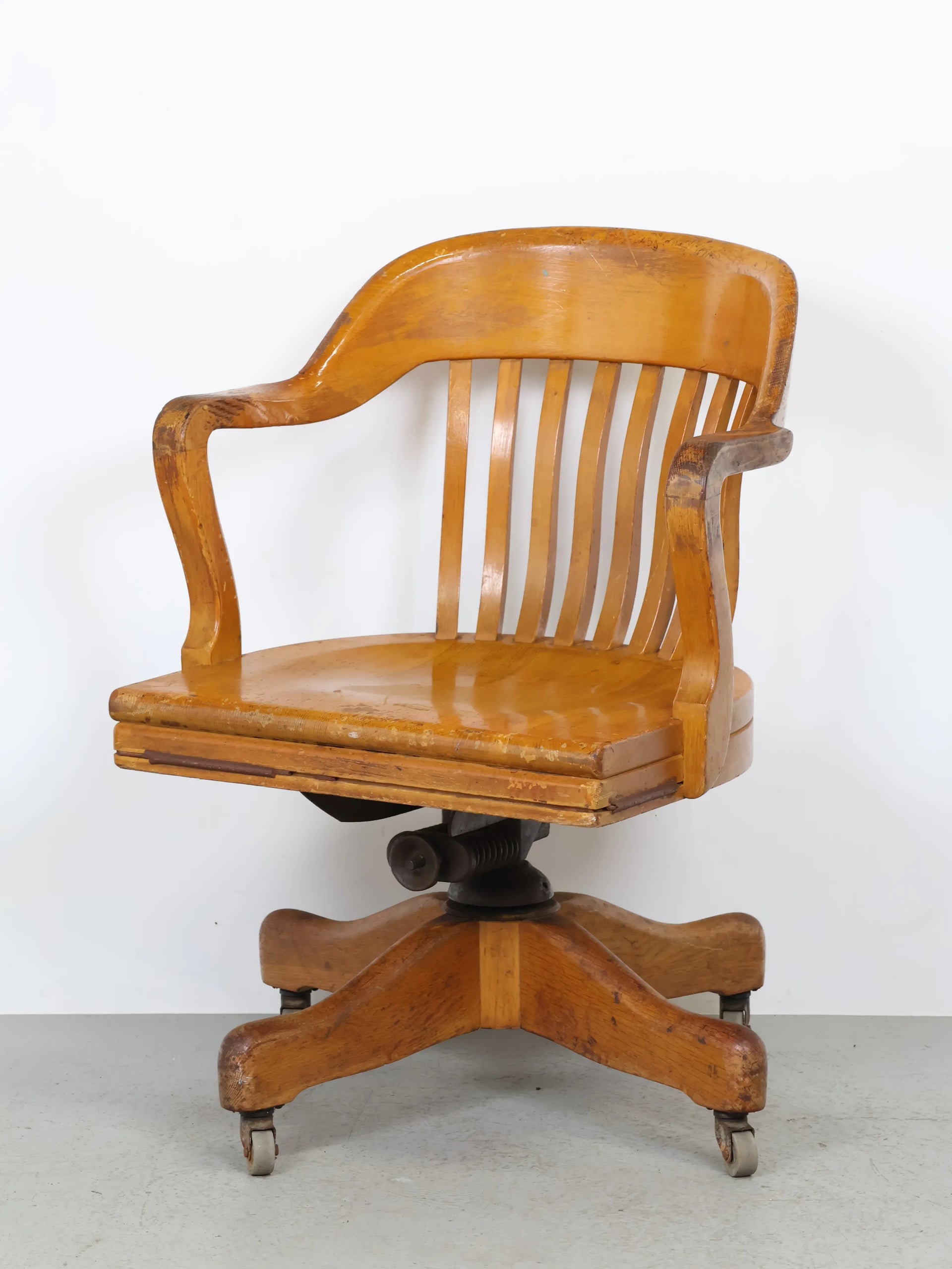 ヴィンテージ ウッド アームチェア | Collect Antique & Vintage