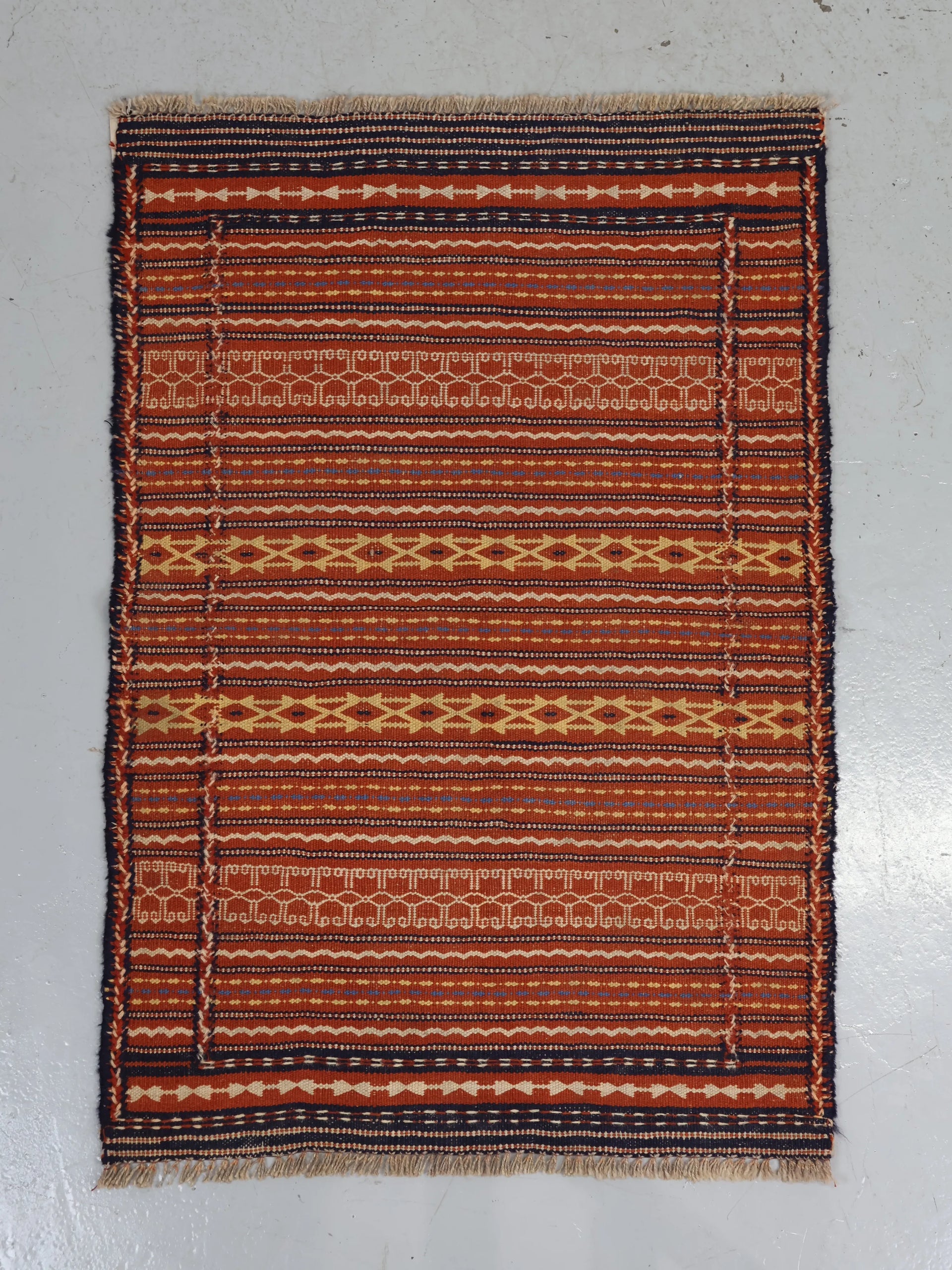 ヴィンテージ ハンドメイド ラグ キリム | Collect Antique