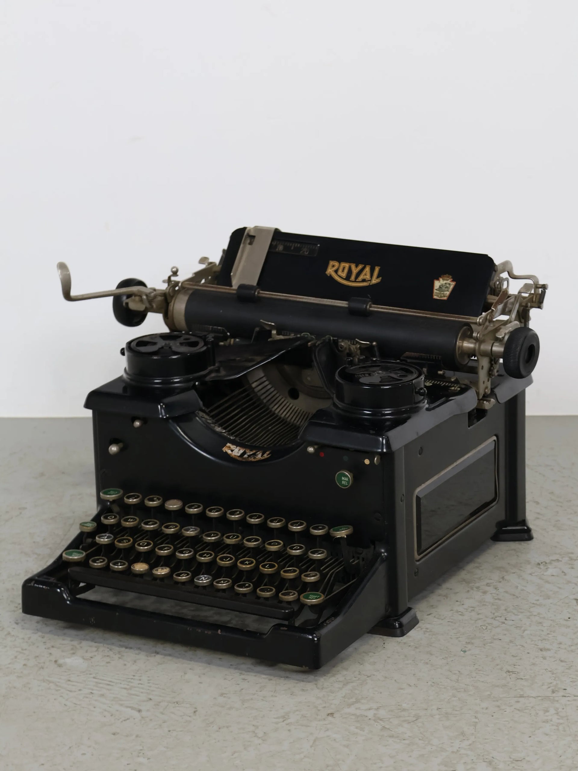 ヴィンテージ Royal タイプライター | Collect Antique & Vintage