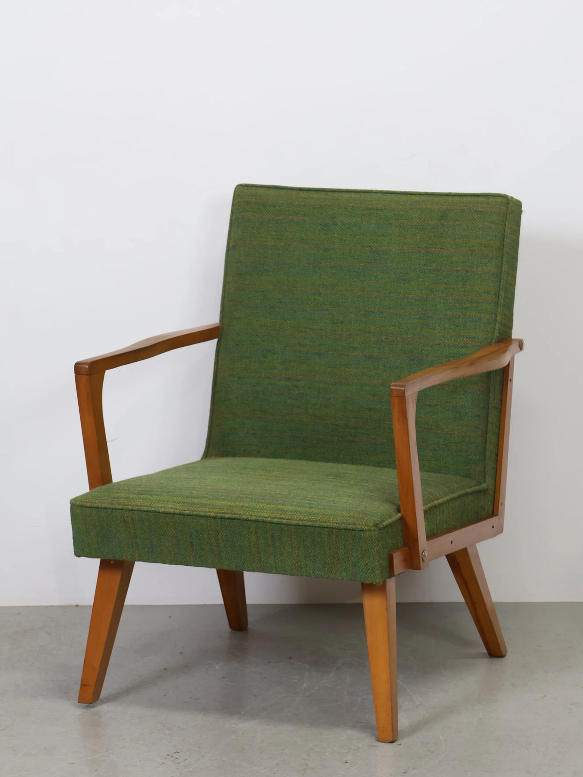 1960s Vintage Green Fabric Wood Easy Chair – COLLECT ANTIQUE&VINTAGE