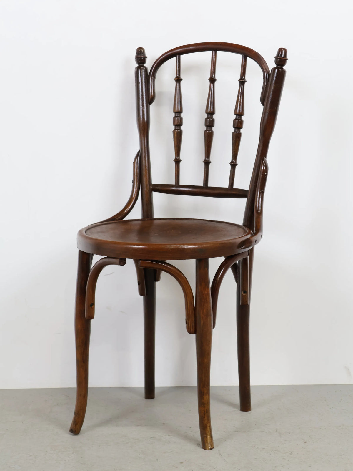 1920s - 40s Vintage Thonet Style Bentwood Spindle Back Dining